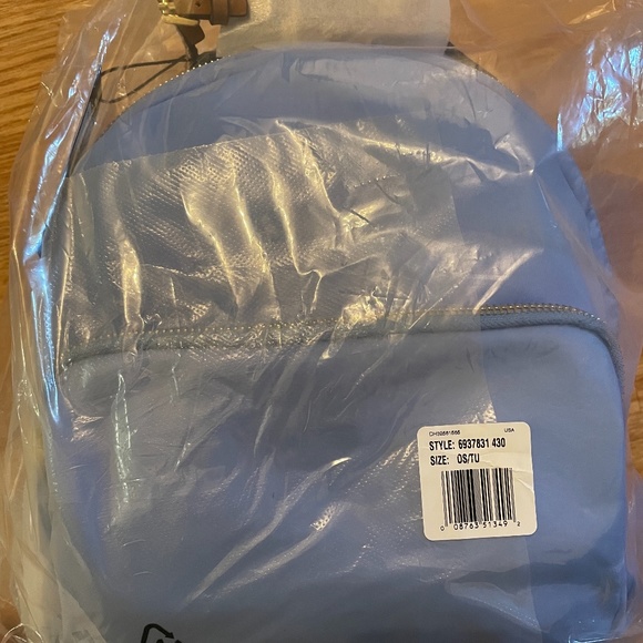 Tommy Hilfiger Mini backpack - Picture 1 of 5